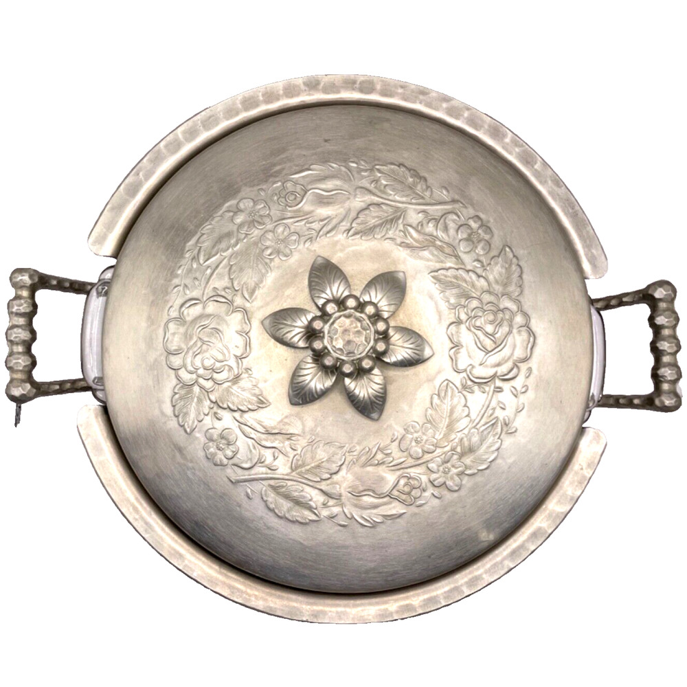 Vintage Everlast Hammered Forged Metal Aluminum Casserole Dish W/PYREX Insert